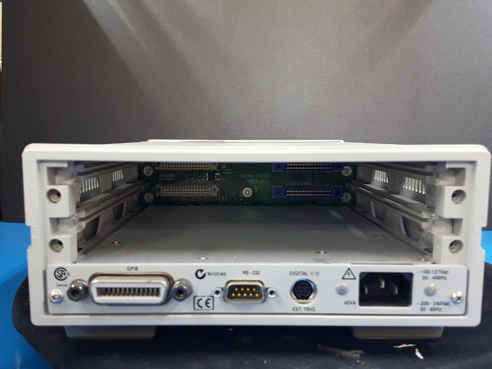 Agilent 3499B: Switch / Control System Main Frame (1402)