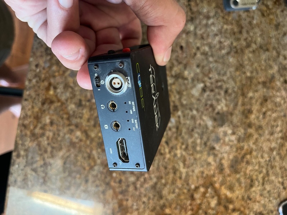 Teradek Cube 255 Encoder HDMI Wifi Ethernet USB Micro SD