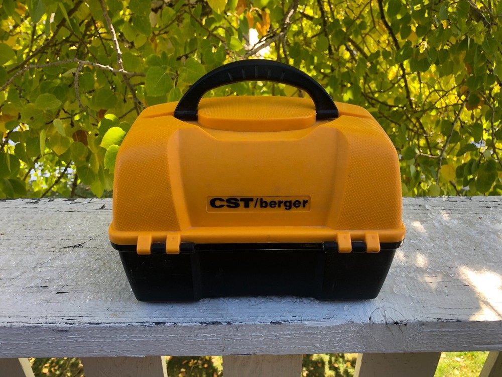 CST/Berger Automatic Level 22x with Hard Shell Case