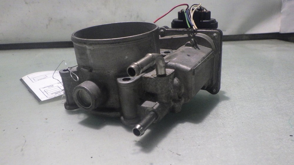 08 LEXUS RX350 Throttle Body