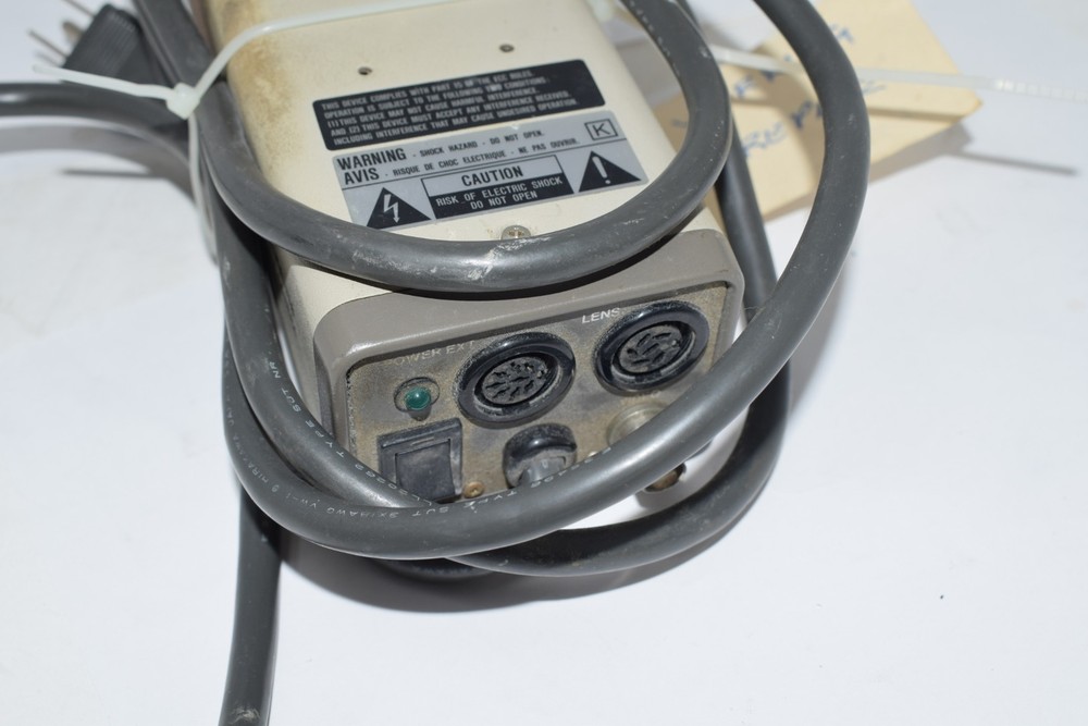 PARTS HITACHI KP-116U SOLID STATE CAMERA 117VAC 60HZ 5W
