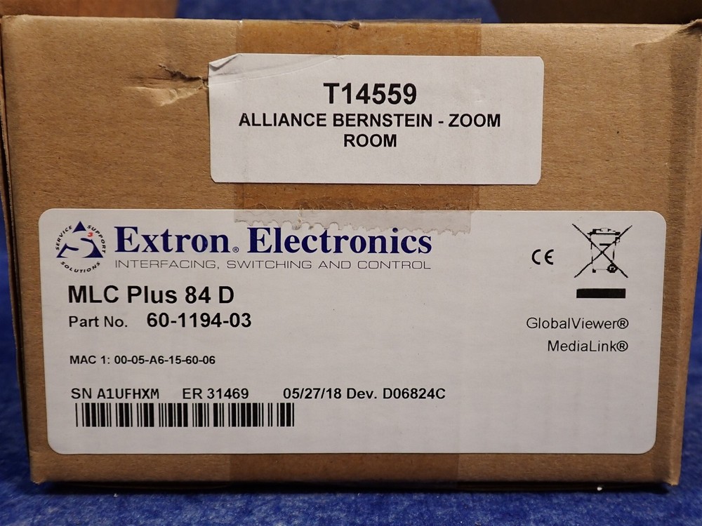 Extron MLC Plus 84 D 60-1194-03 MediaLink Plus Controller Wallplate