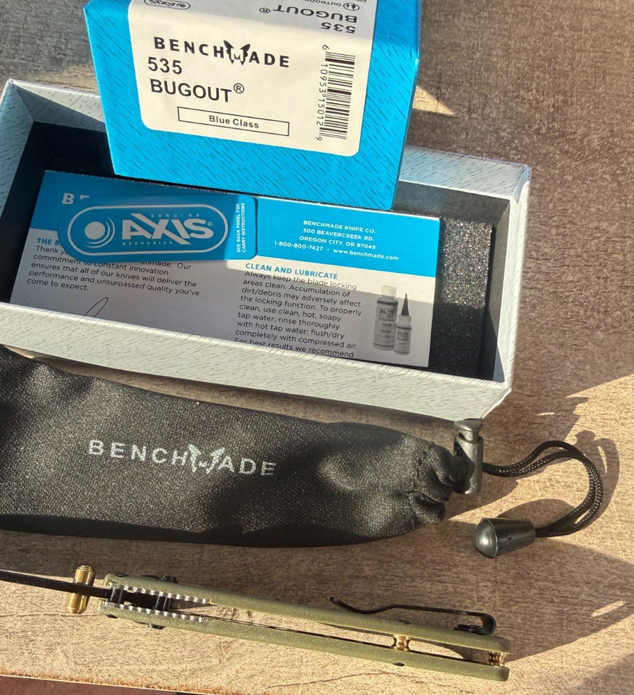 Bug out 535 Olive Green Handle S30V Black Blade Authenticity Unverified