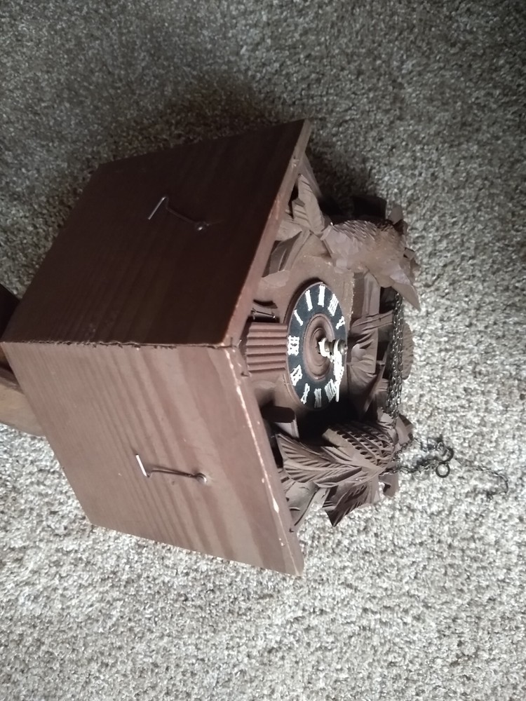 Vintage Black Forest Cuckoo Clock missing weights