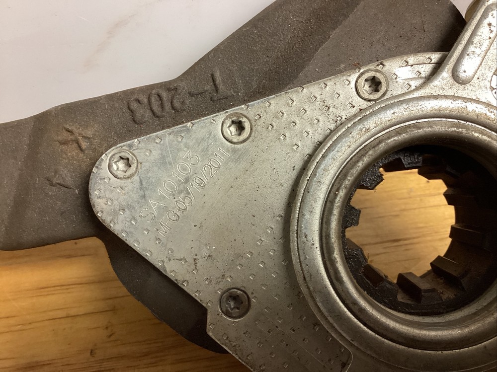 Slack adjuster SA 10103