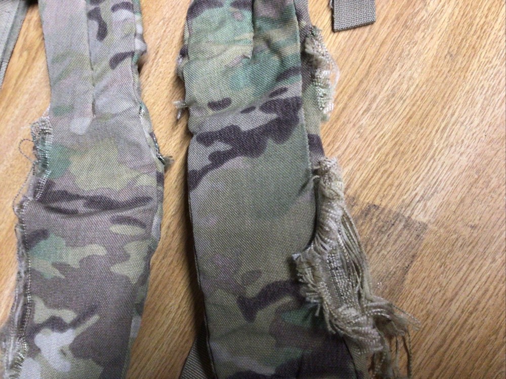Multi Cam ￼Molle II Shoulder Straps for Lg Rucksack ￼ Damaged stitching