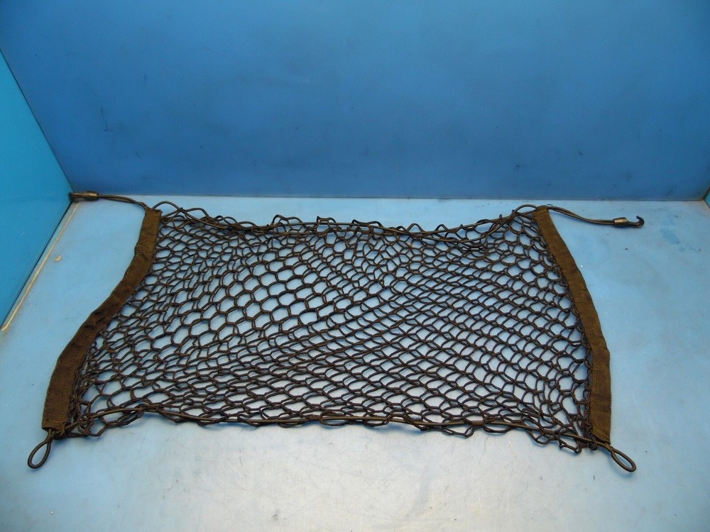 03-07 Cadillac CTS OEM side cargo net *