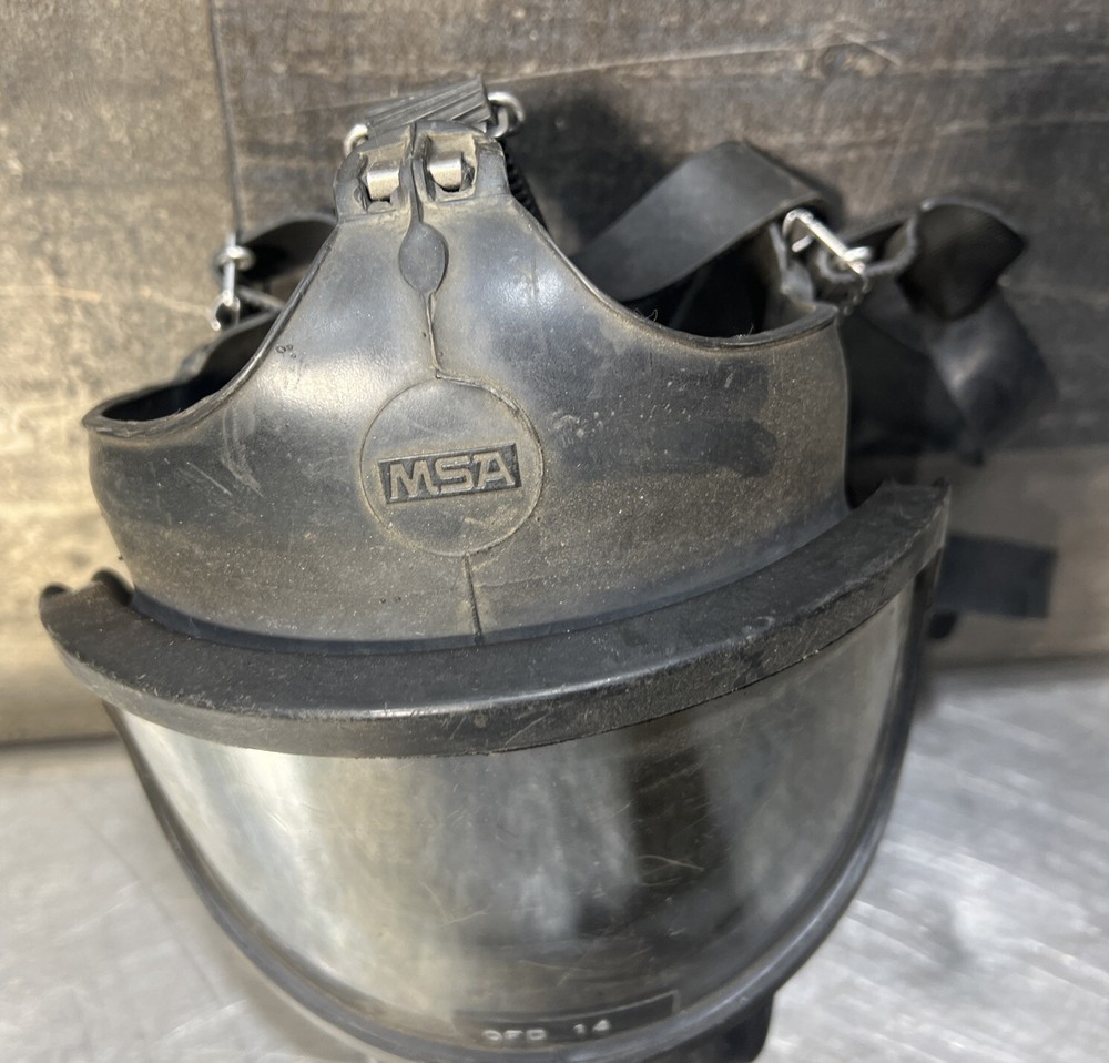 MSA BM-13D-17 MASK MEDIUM. Our #8