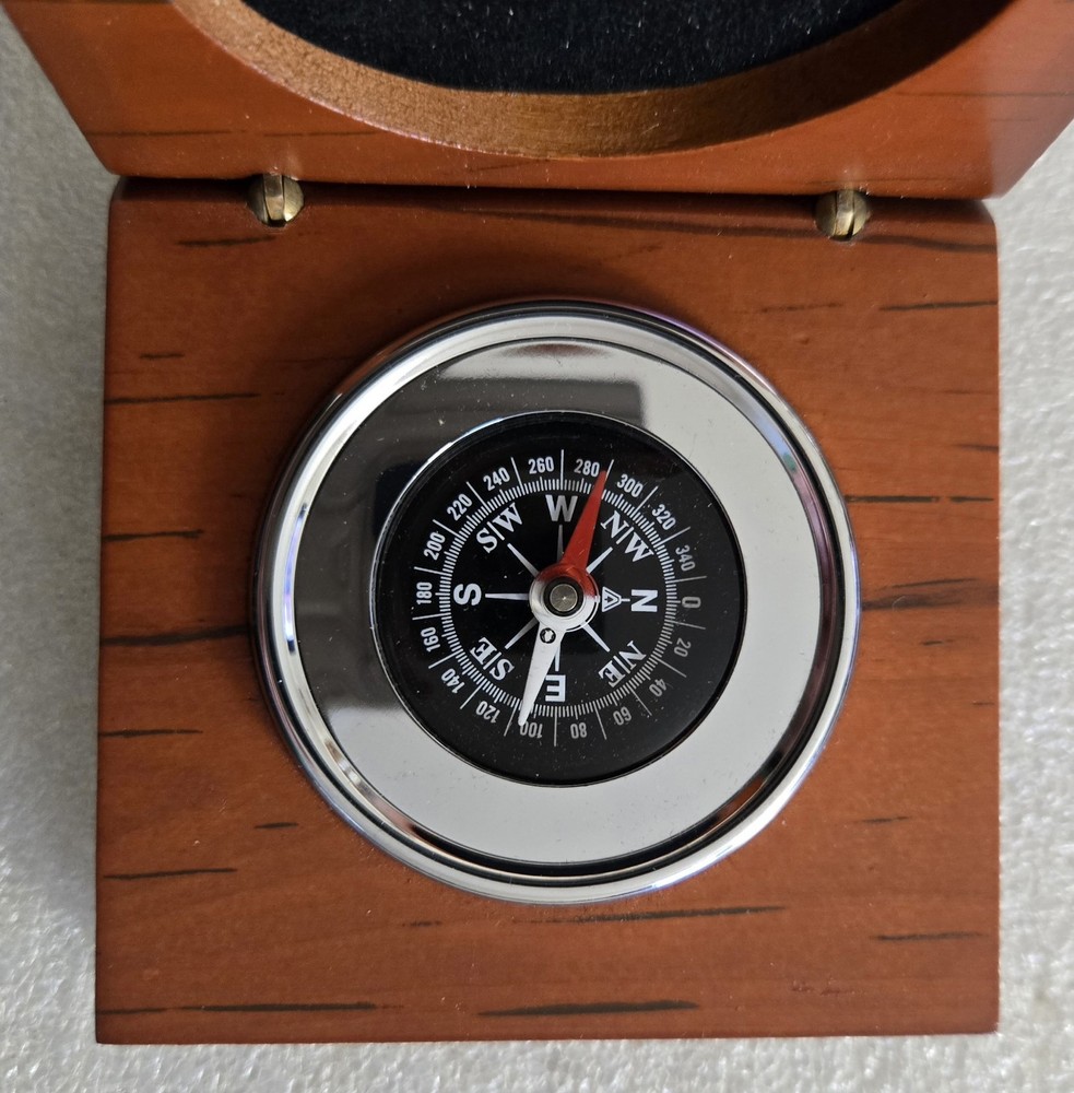 Vintage Ware Compass in Wood Box