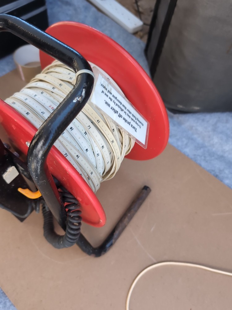 Solinst Interface Meter For Checking Water Please Take A Look It Is Model 121