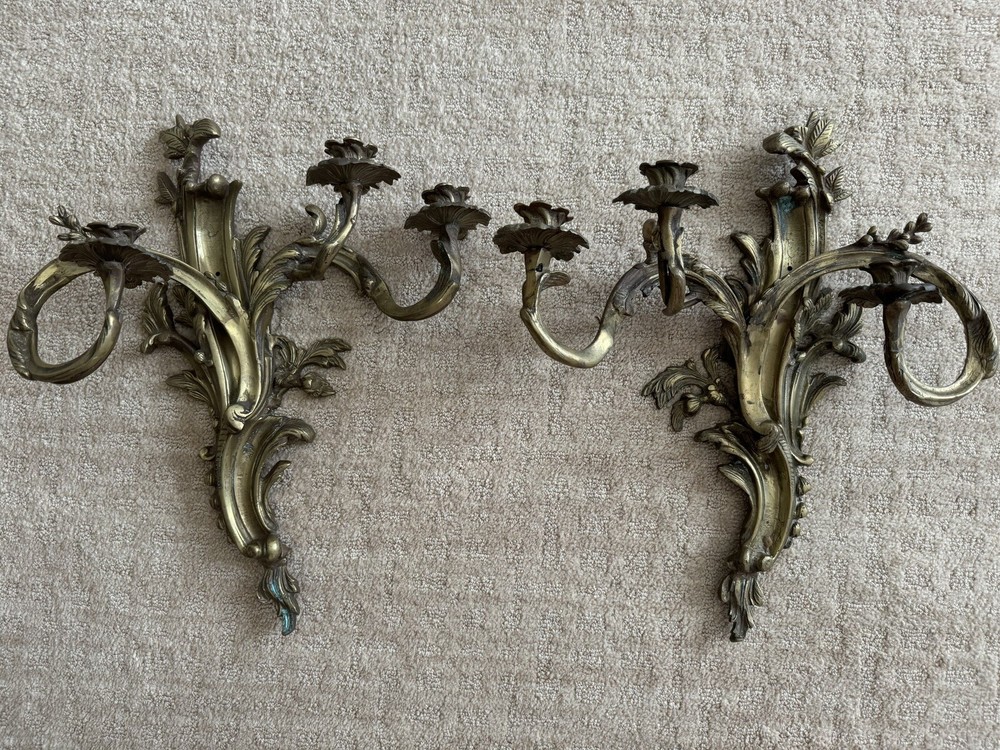 2-Antique Brass Electrified Sconces & 2 Not Electrified.