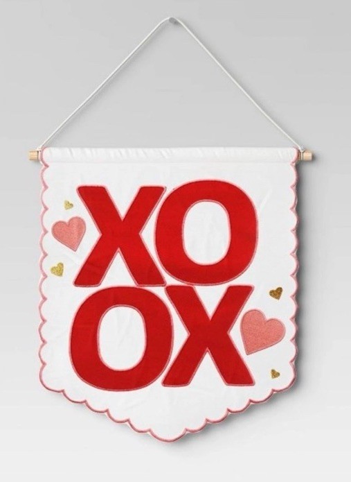 NWT Target Threshold Valentine XOXO Fabric Wall Hanging