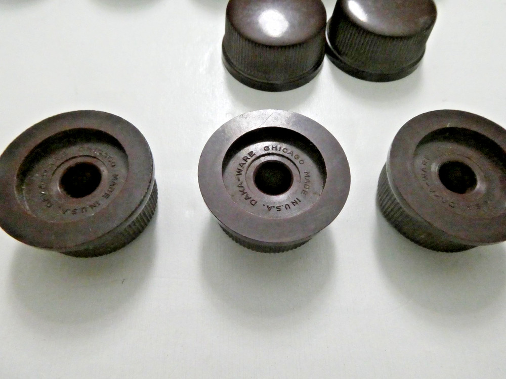 34 Vintage Daka-Ware Radio Knobs for general use purpose - Lot# 243