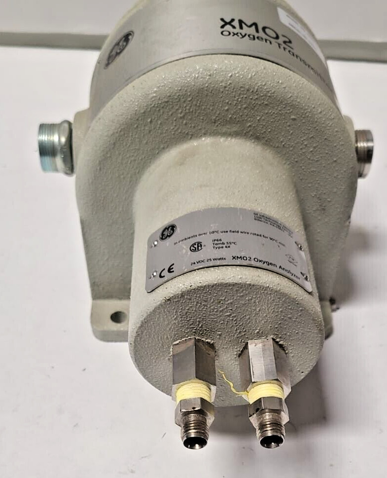 GE Panametrics XMO2-1H-31 Thermoparamagnetic Oxygen Transmitter Analyzer