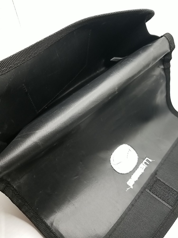 Mazda Owner's manual Cloth Case