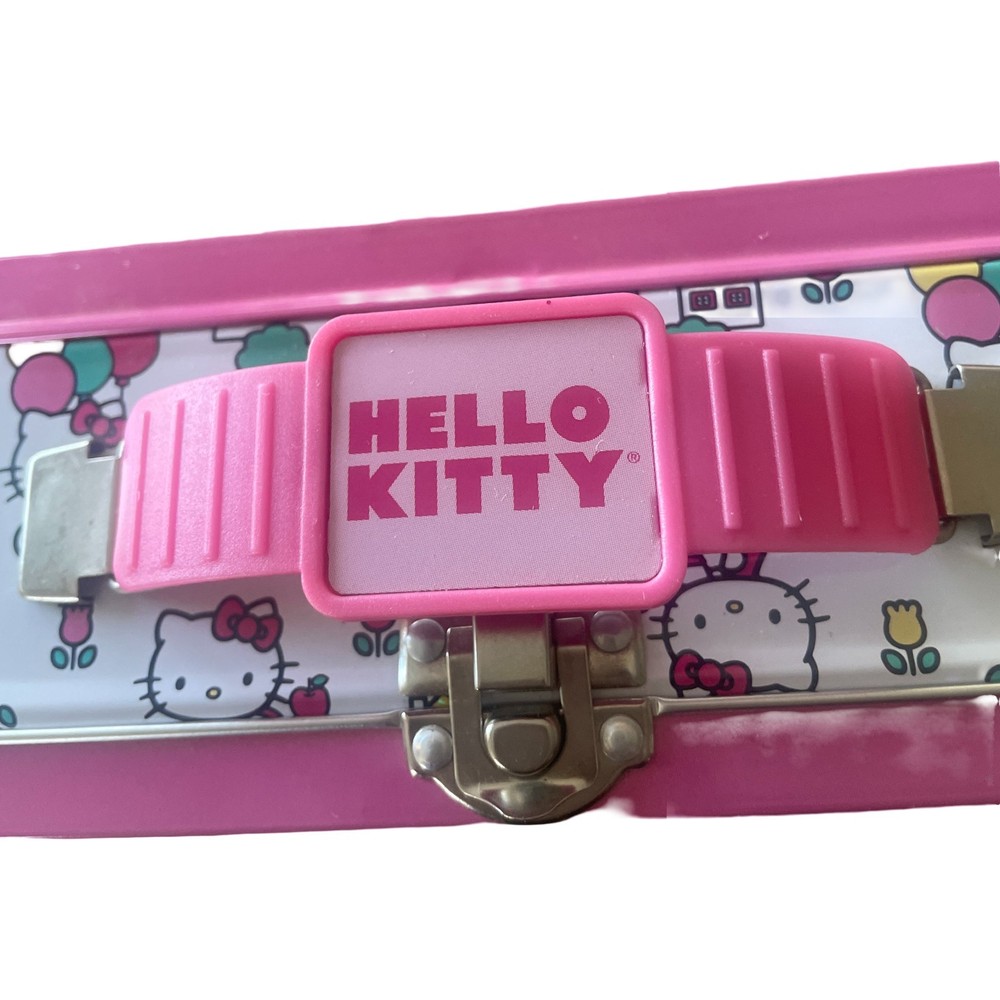 Hello Kitty Metal Tin Lunch Box