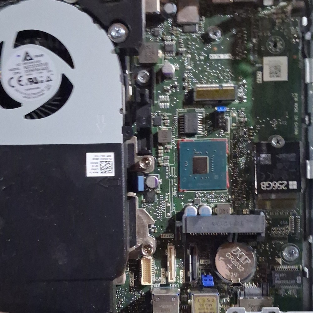 Dell IPCFL-BS GSM Micro Form Factor Desktop Intel Core i7 8th Gen Windows