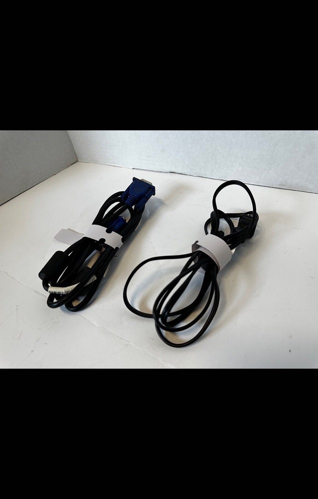 Dell 3200MP DLP Front Projector WORKS! - Includes Remote, Case, Instructions!