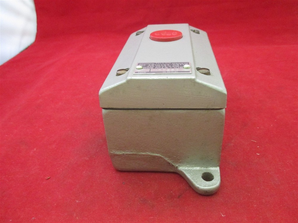 Allen-Bradley 1SZA4 Push Button Station new