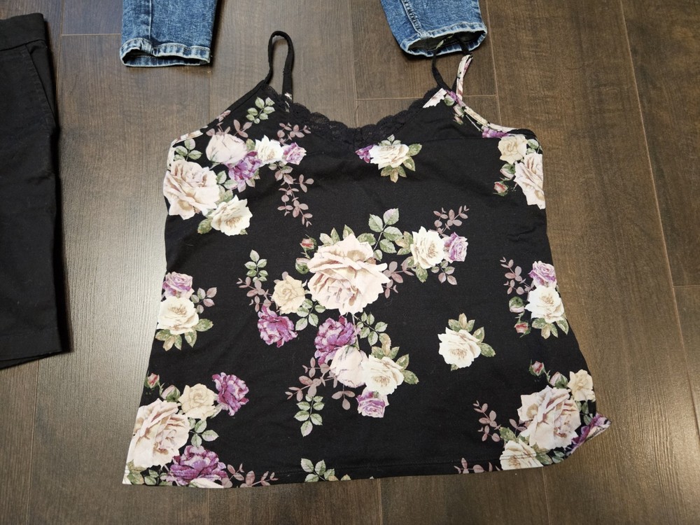 ⭐(no. 396) Ladies / Women Bundle Size 12 mixed clothes bundle