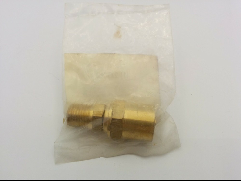 GRAINGER 2X769B HOSE FITTING, 1/4" x 5/8", NIB