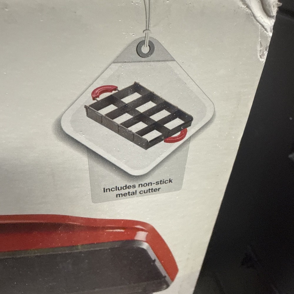BN--Bella Cucina-- Ultimate Brownie Maker # 13540