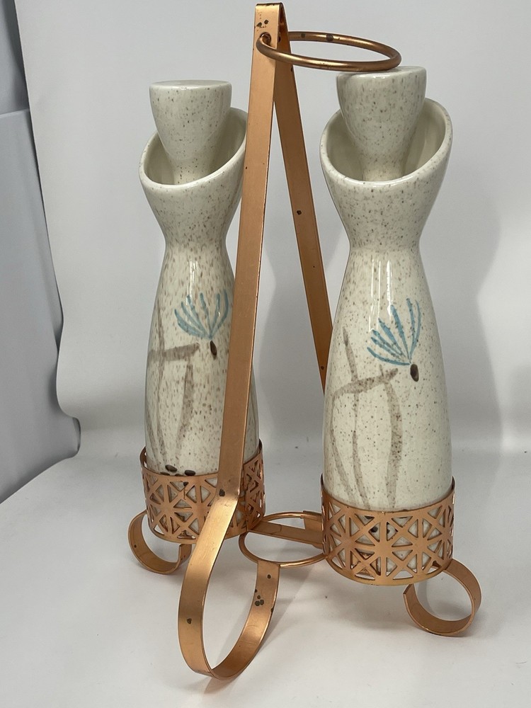 Red Wing Bob White Cruet Set with Stoppers and Stand