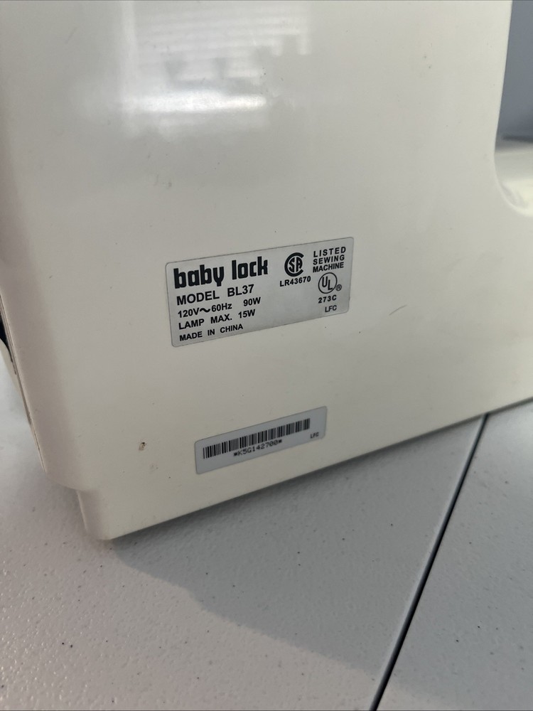 Baby Lock Creative Pro BL37 Sewing Machine