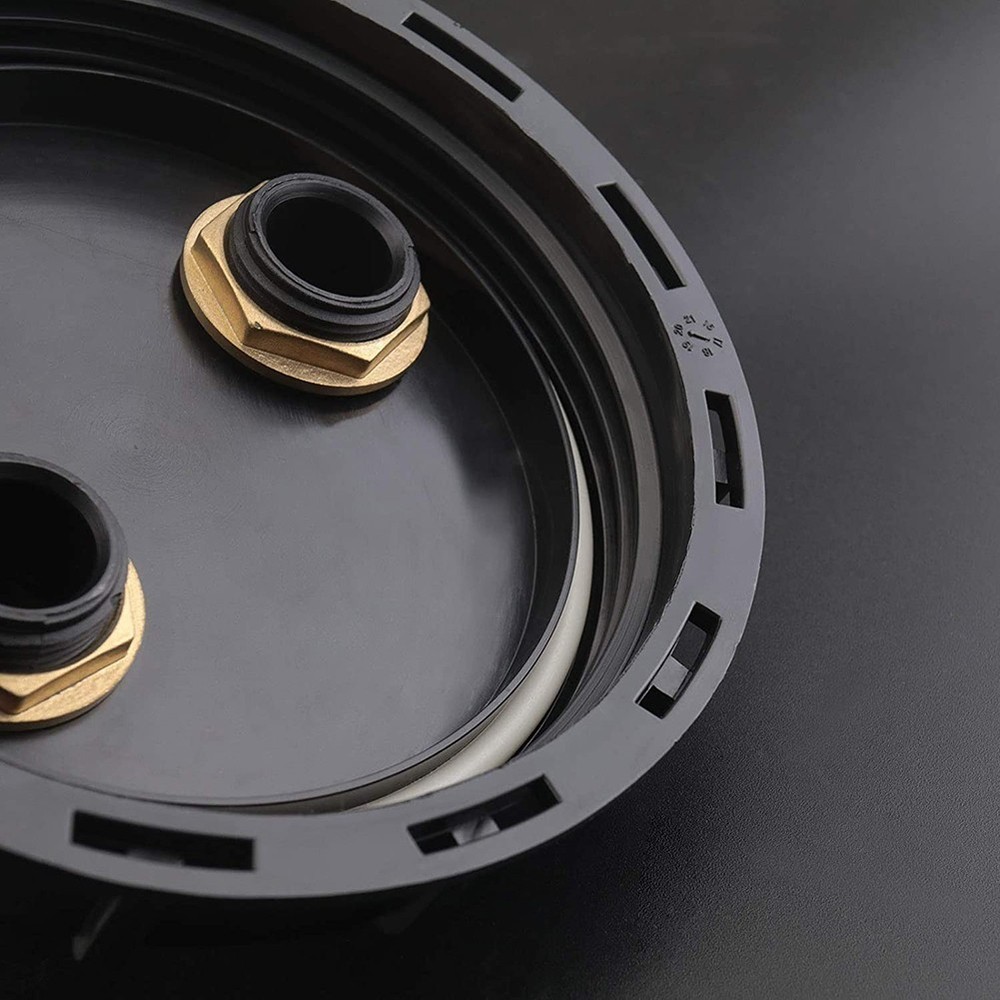 Leak proof IBC Vented Lid with White Rubber Sealing Ring and Venting Function