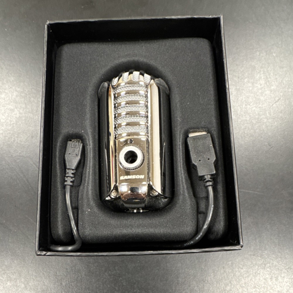 Samson Meteor Mic USB Studio Microphone, Silver, Mute Button, Headphone Jack