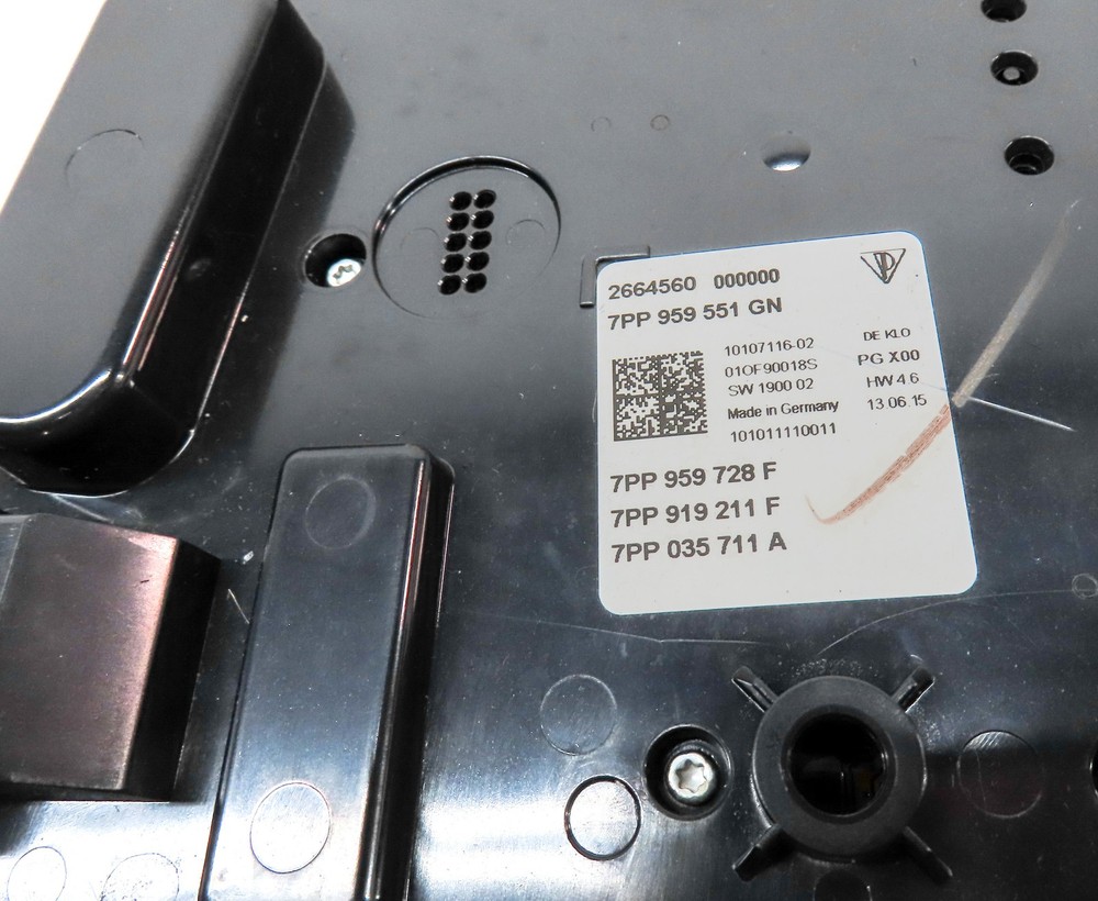 2016 PORSCHE CAYENNE (958) FRONT DOMELIGHT MAP READING COURTESY DOME LIGHT LAMP