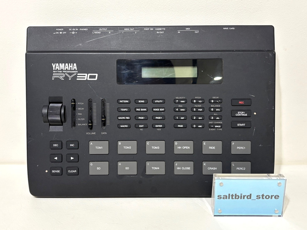 YAMAHA RY30 Rhythm Programmer Drum Machine From Japan