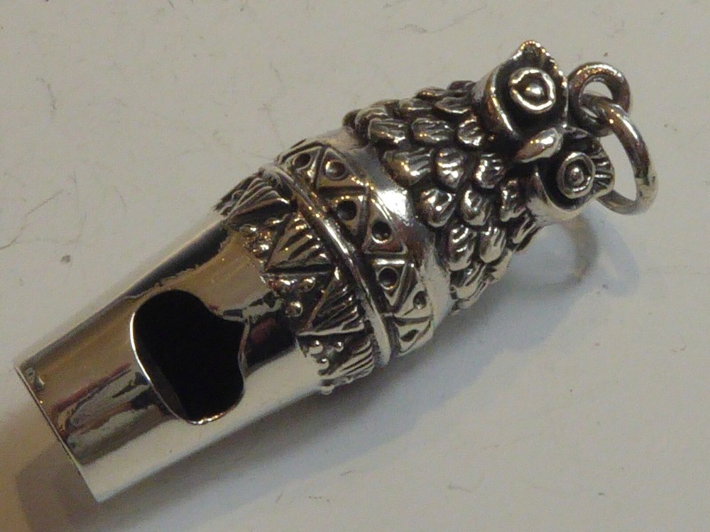 SOLID SILVER NOVELTY OWL  WHISTLE