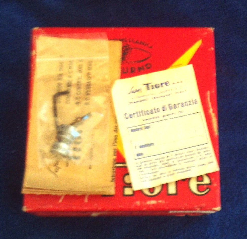 SUPER TIGRE G21 35 ENGINE
