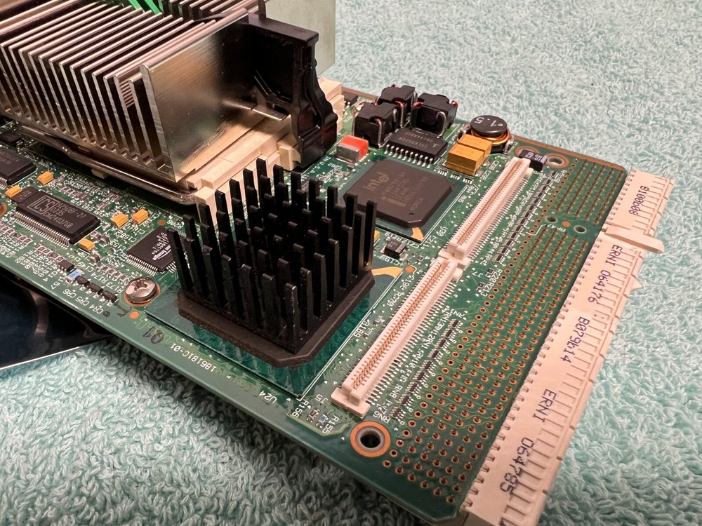 NATIONAL INSTRUMENTS NI PXI-8174 Embedded Controller Computer 20GB HDD