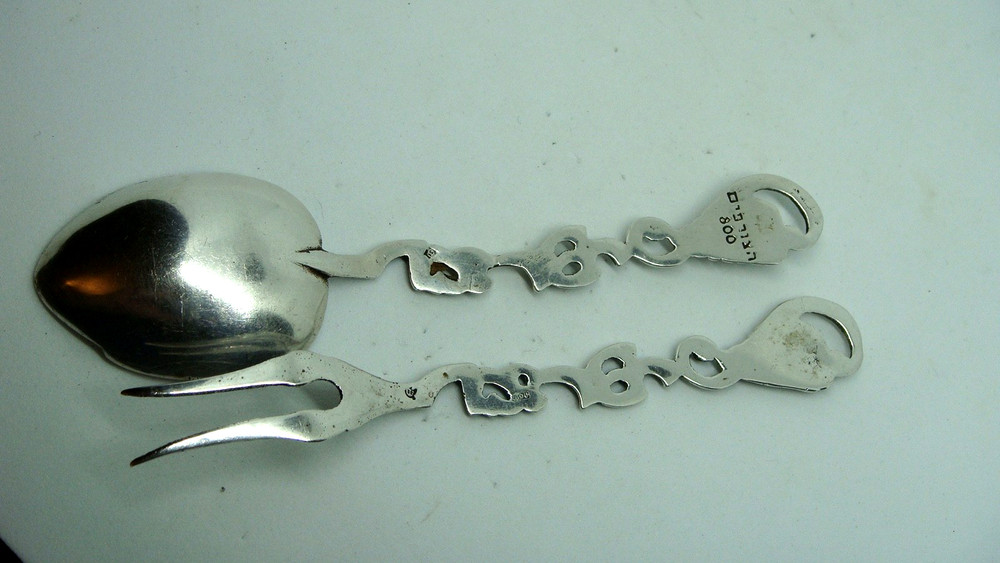 VINTAGE ISRAEL 800 SILVER GRAPES FORK SPOON SET - NICE