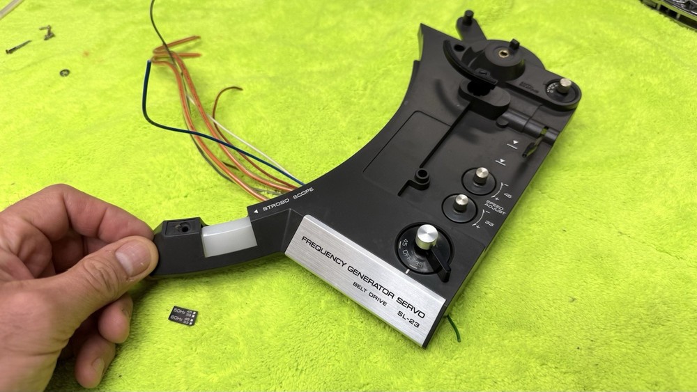 OEM Technics SL-23 Turntable front control panel assembly only good con see pics