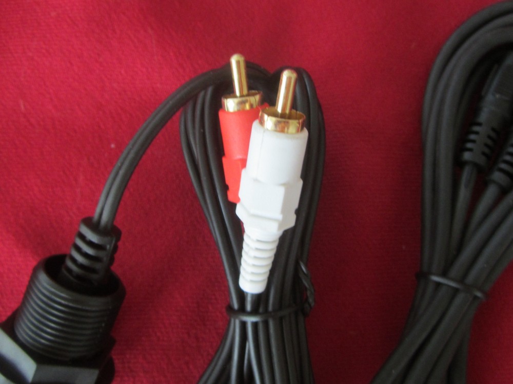 SeaWorthy Auxiliary Plug Marine Mini Plug