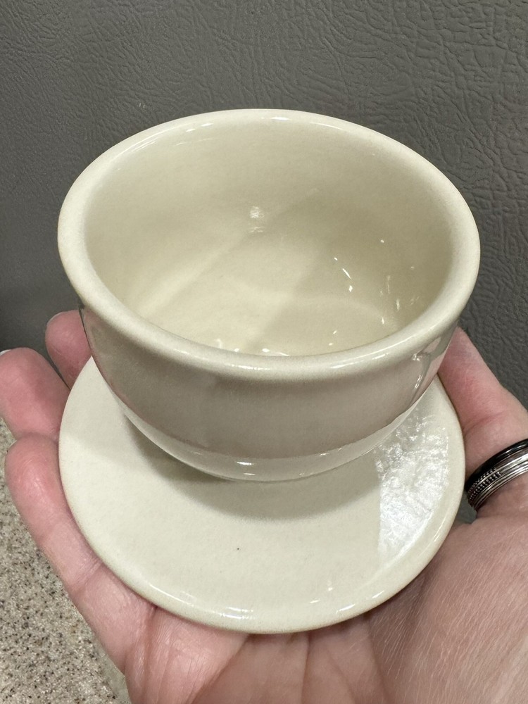 HIC Mrs. Anderson’s Baking Spreadable Butter Keeper 4” Earthenware NOS