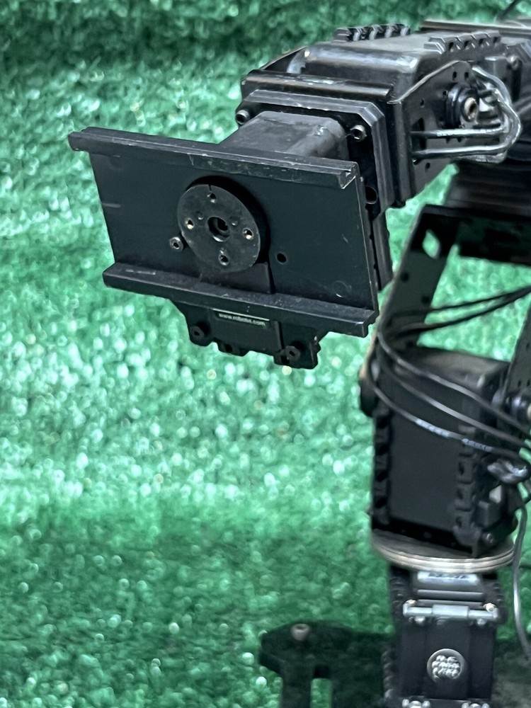 ROBOTIC ARM with Arbotix-M and Dynamixel AX-12A Servos