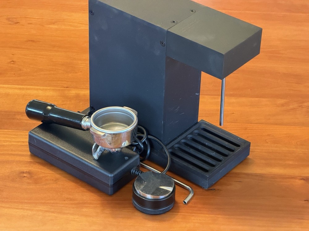 Osma Cold Brew Coffee Machine - Black