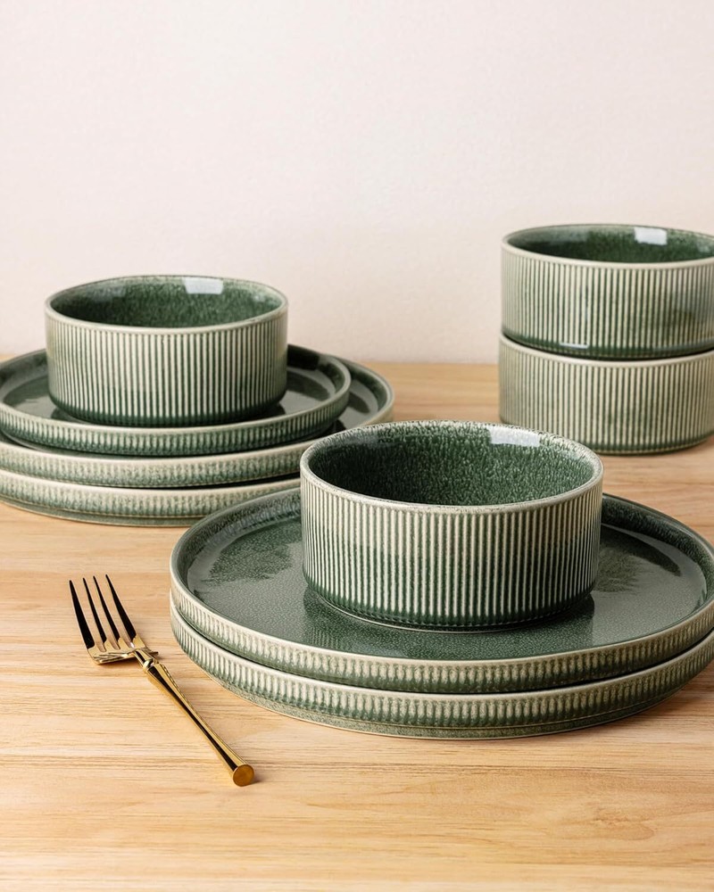 Stoneware Dinnerware Sets for 4,Round Reactive Glaze Ceramic Plates and Bowl Set