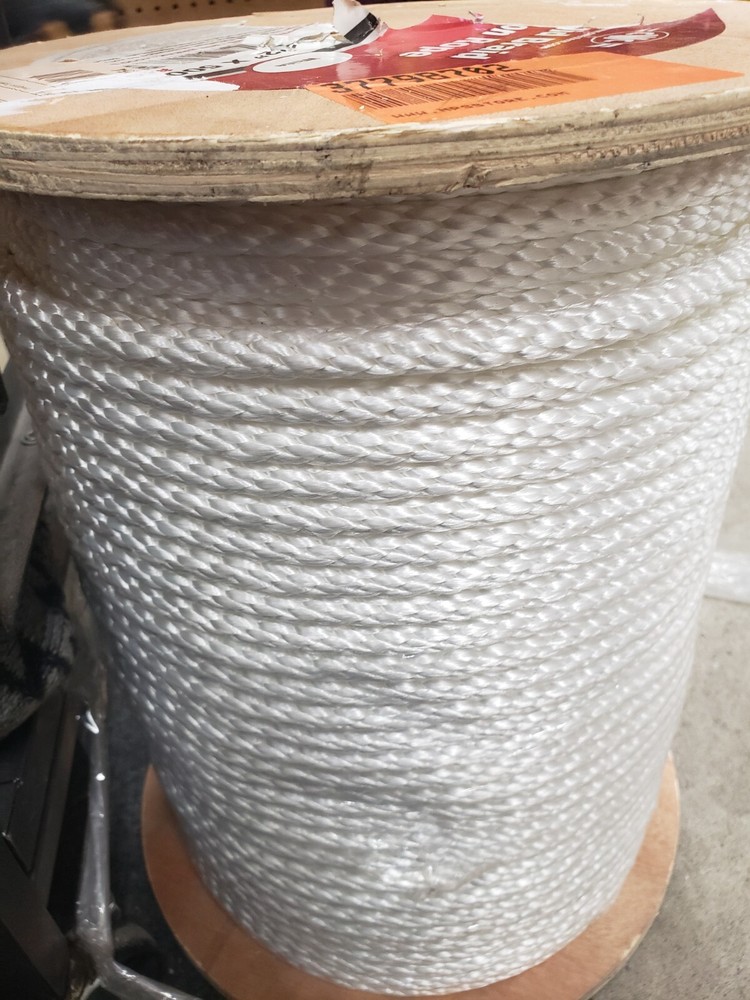 CWC 105130 Solid Braid Nylon Rope - 1/2" x 500' White