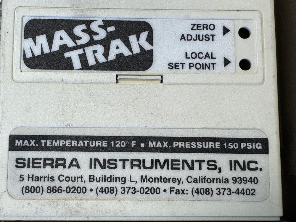 SIERRA MASS-TRAK MODEL 810C-DR-1-LF-MP DIGITAL MASS FLOW CONTROLLER 37204
