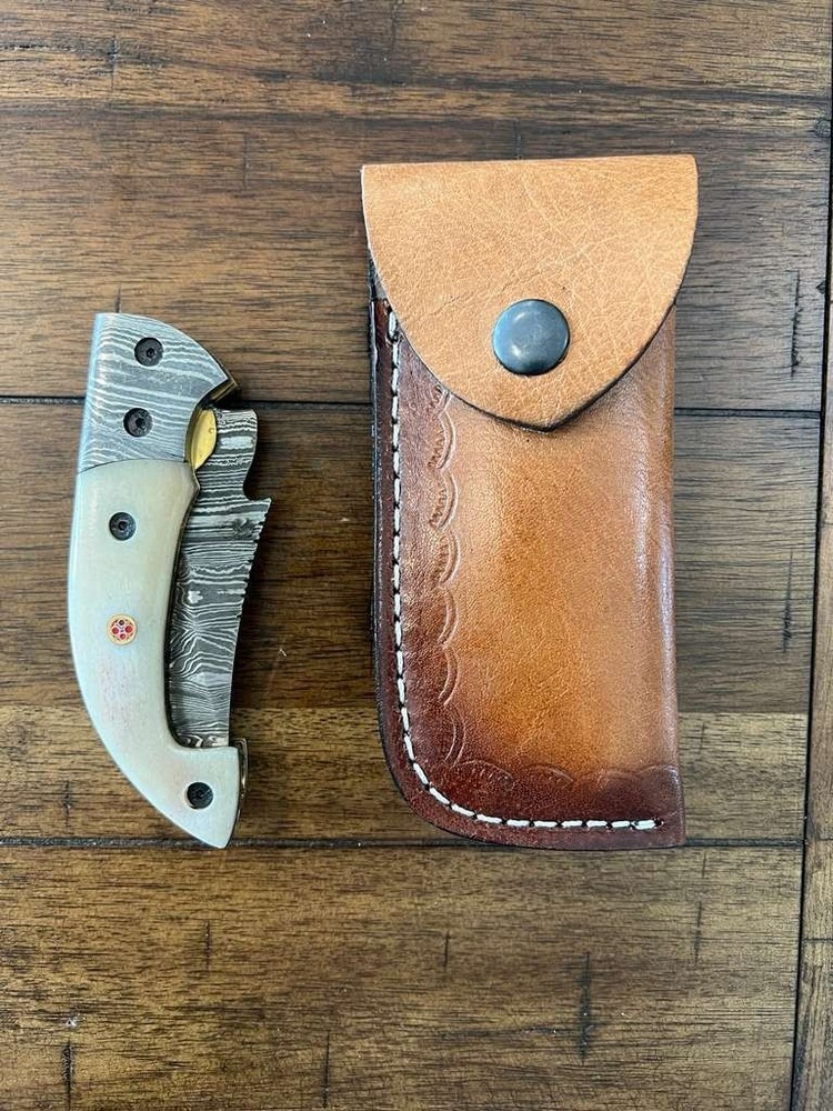 CUSTOM HANDMADE DAMASCUS CATTLE BONE HANDLE FOLDING KNIFE W/ PREMIUM SHEATH 29