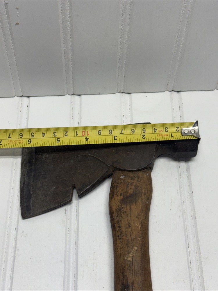 VINTAGE ANNIVERSARY CARPENTER'S HATCHET HAMMER NAIL PULLER