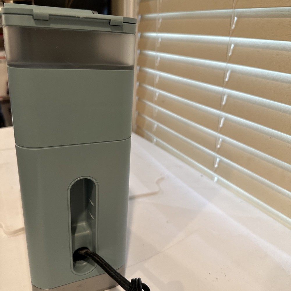 Keurig-Mini Single Serve K Cup Coffee Maker Green W/Cup Bin