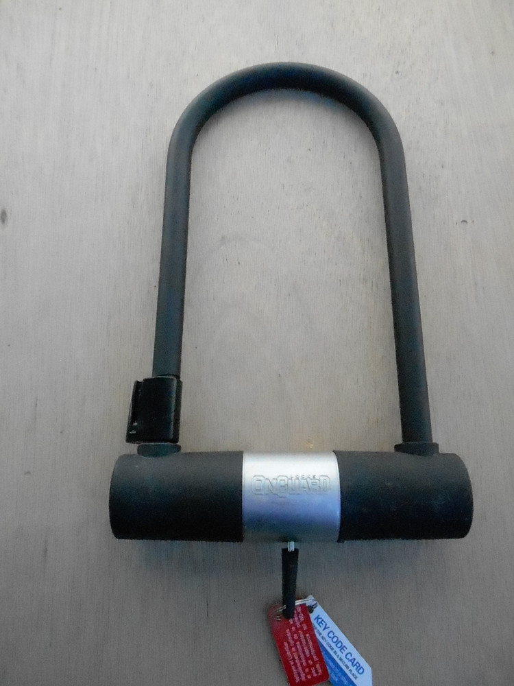 On Guard U Lock with Keys and Key Code Card New Open Package