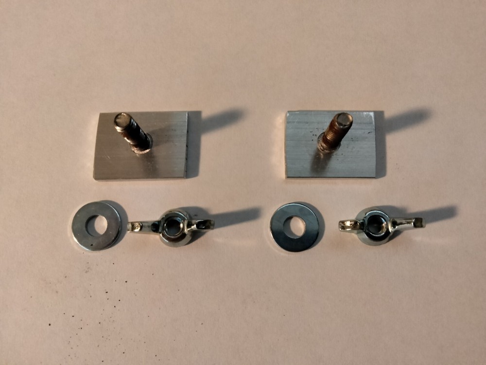 Sun Enterprises HS-100 Handi-Scor Back Stop Guide T-Bolt Studs, NEW