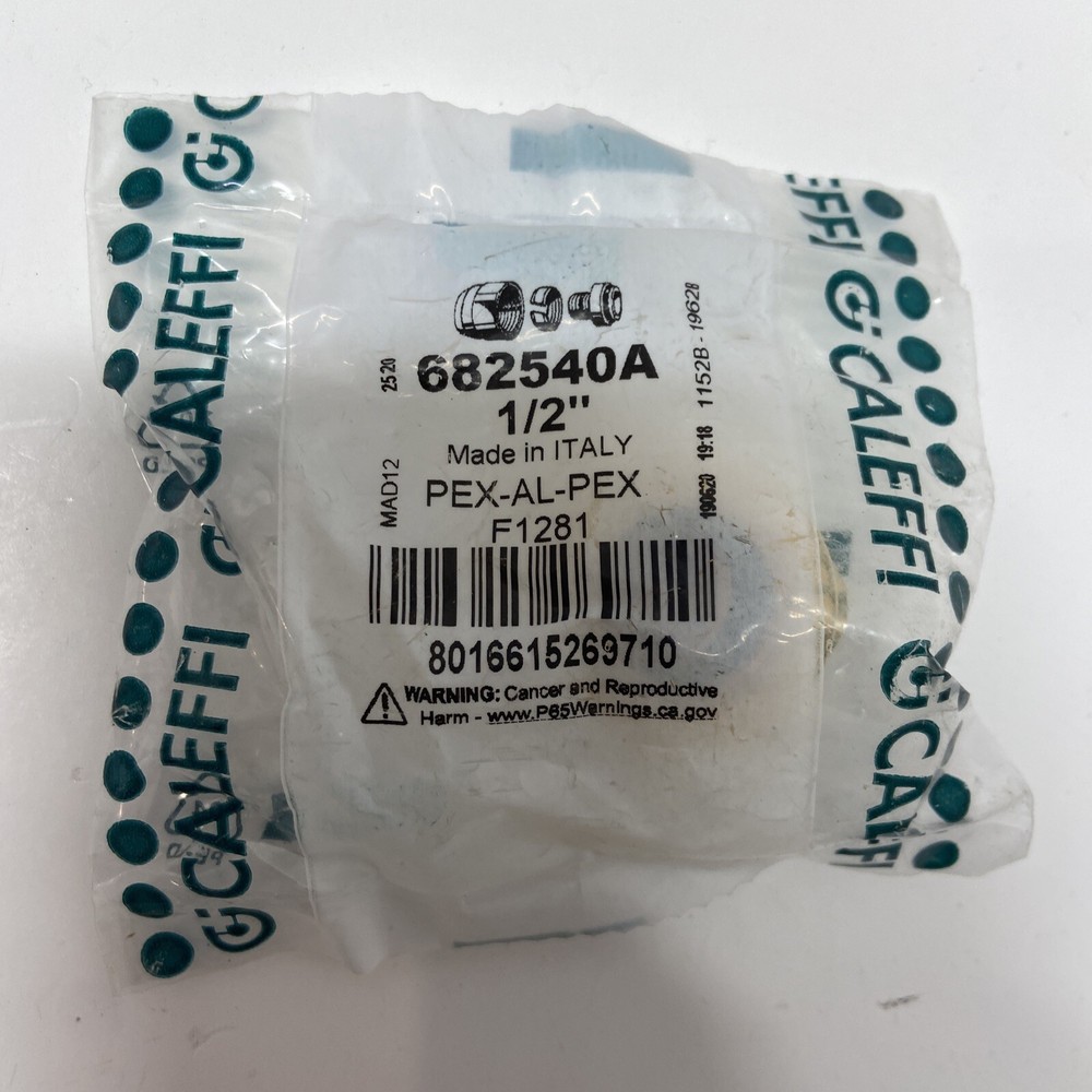 Caleffi Series 682 Universal PEX-AL-PEX Fittings  1/2" Connections, 682540A